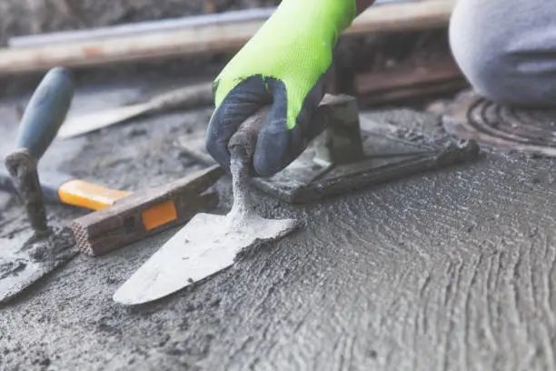 How Long Does Concrete Take to Dry in Pleasant Hill, MO
