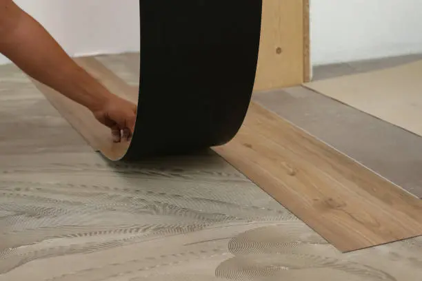 How To Install Vinyl Flooring in Pleasant Hill, MO
